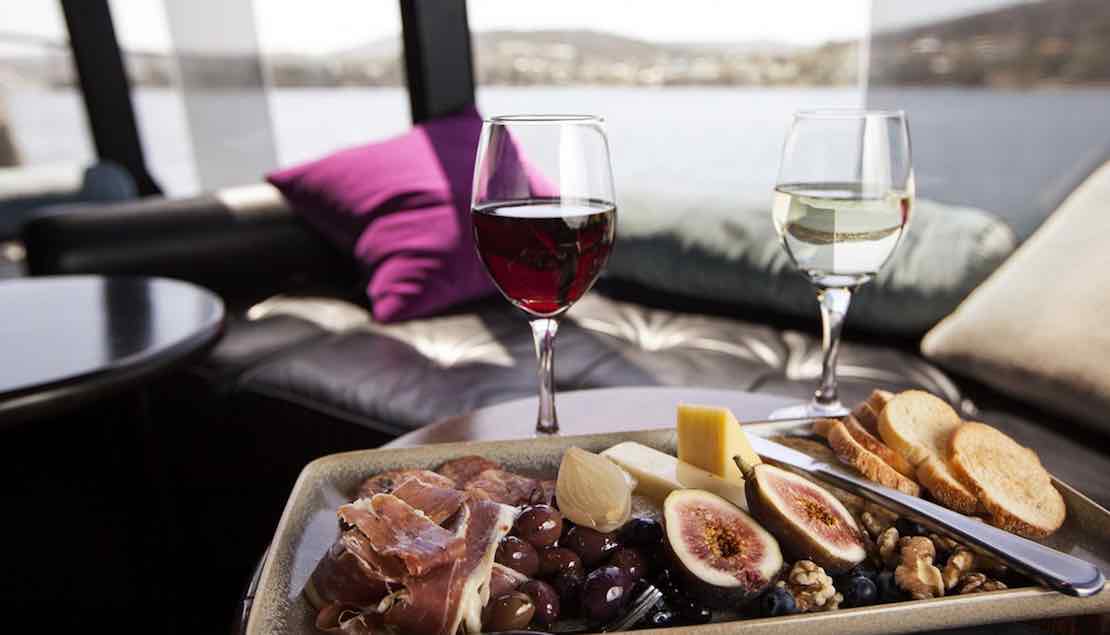 TAS monaroma-poshpitplatter-mona-01.jpg