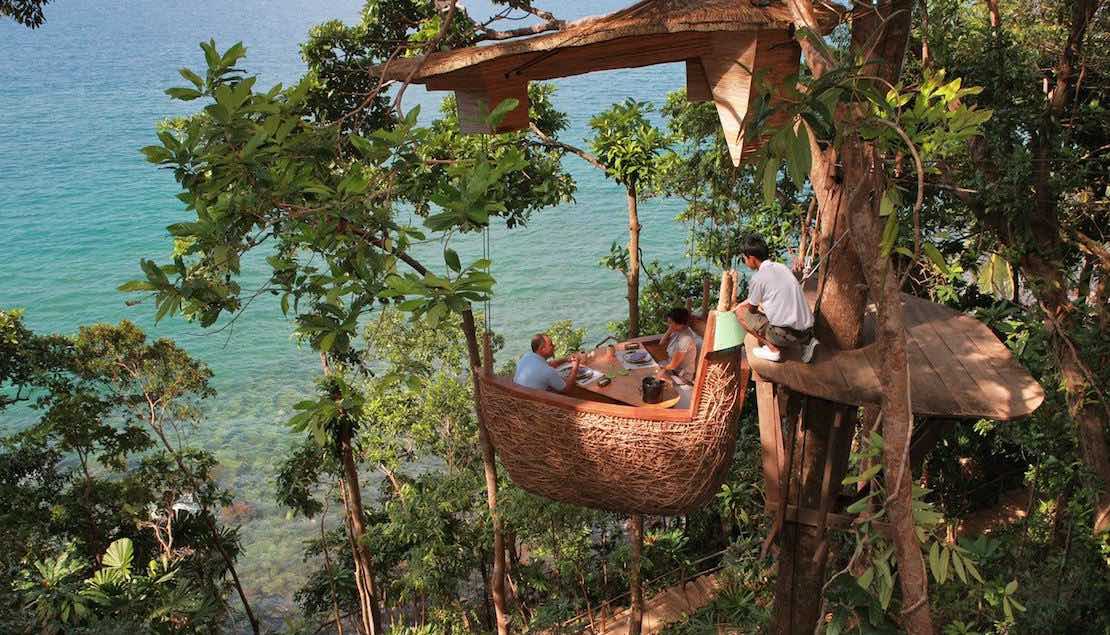 soneva kiri pod dining.jpg