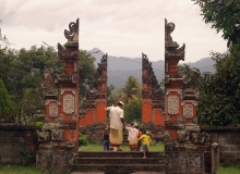 LOMBOK-Pura Lingsar