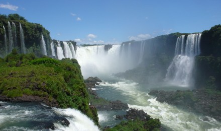 Visit Iguazu falls in Argentina with Concierge Traveller