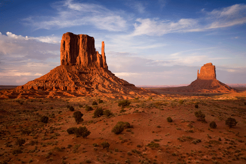Fly with United Airlines to America to see Monument Valley