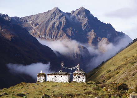 Bhutan_Aurora-Expeditions